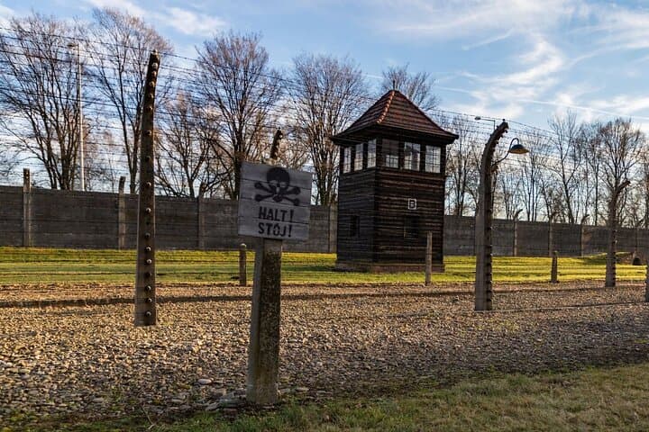 Private Auschwitz-Birkenau Day Tour from Brno: Guided Visit & Transfers photo 5