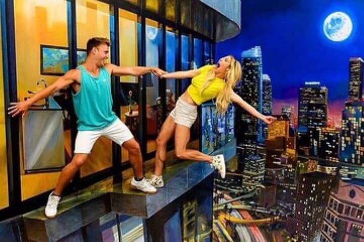 museum-of-illusions-and-dhow-cruise-dinner-dubai-guide