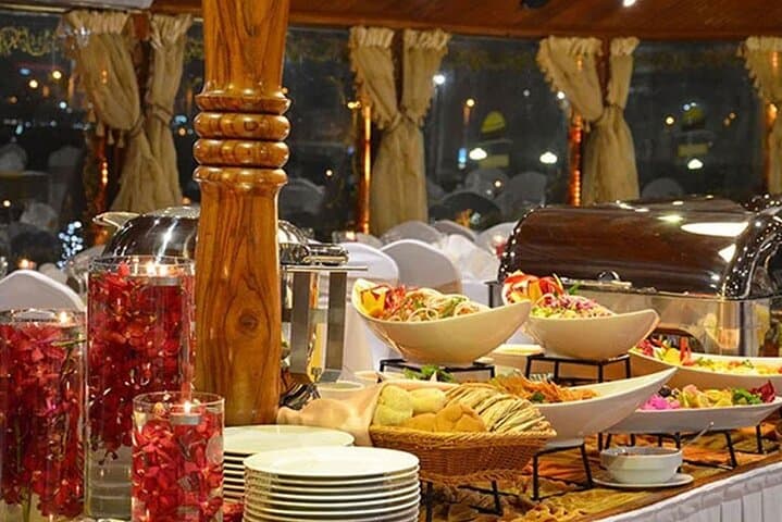 Dubai Marina Dhow Dinner Cruise with Live Tanoura Show and Pickup photo 4