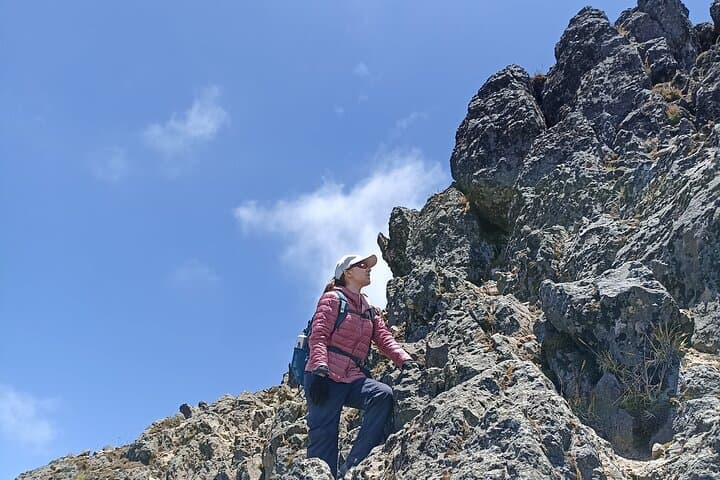 Summit Rucu Pichincha: Full-Day Trek from Quito via Cable Car photo 2