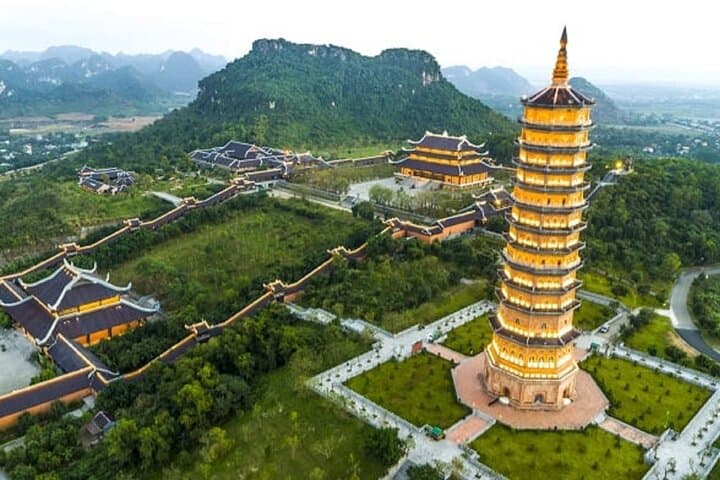Ninh Binh One-Day: Bai Dinh, Trang An Boat Ride & Mua Cave Summit photo 3