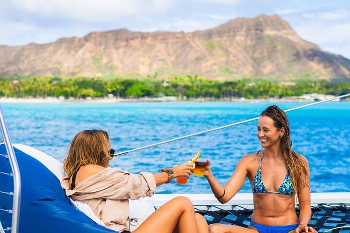 Aloha Hour Sail on Hāwea Catamaran — Waikiki 90-Minute Happy Hour Cruise photo 3