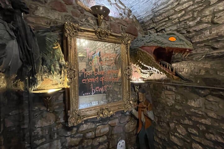 Edinburgh Harry Potter Self-Guided Tour: Diagon Alley, Graves & Writing Sites photo 5