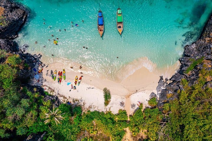 Private Phi Phi Islands Speedboat Adventure — Maya Bay, Pileh Lagoon & Bamboo Island Snorkel photo 4