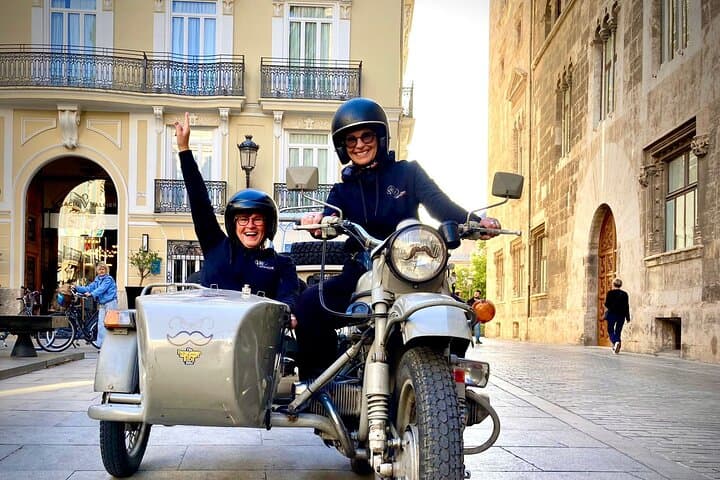 Valencia Sidecar Tour to Albufera & El Palmar — Paella's Birthplace