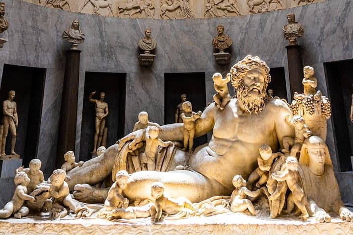 Private Vatican City Walking Tour: Insider-Led St. Peter’s, Museums & Hidden Gems photo 1
