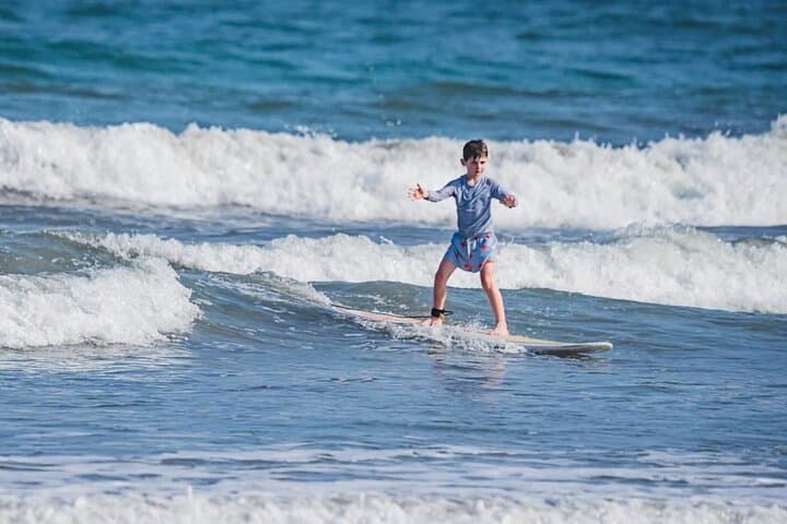 Learn to Surf at Playa Sámara: Two-Hour Lessons with Local Instructors photo 5