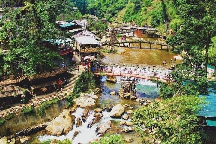 Sapa 2-Day Trek: Rice Terraces & Ethnic Villages with 4-Star Stay photo 2