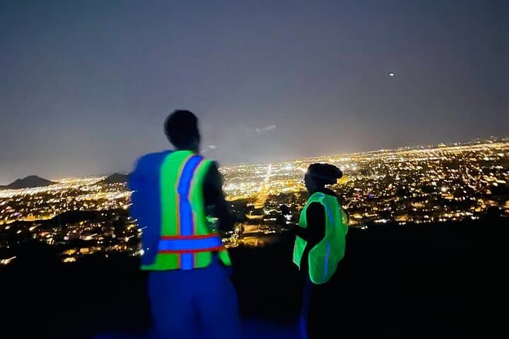 Phoenix Mountains Preserve Night Glow Hike: Scorpions & UV Lights in the Sonoran Desert photo 3