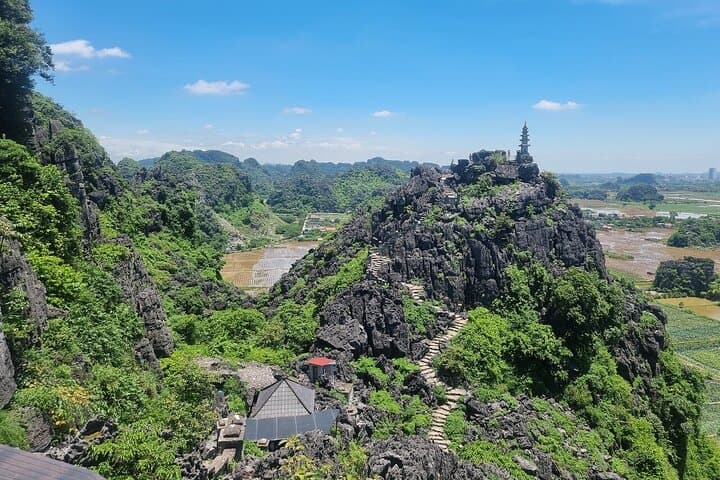 Ninh Binh Day Tour: Mua Cave, Bai Dinh & Trang An Boat Trip photo 4