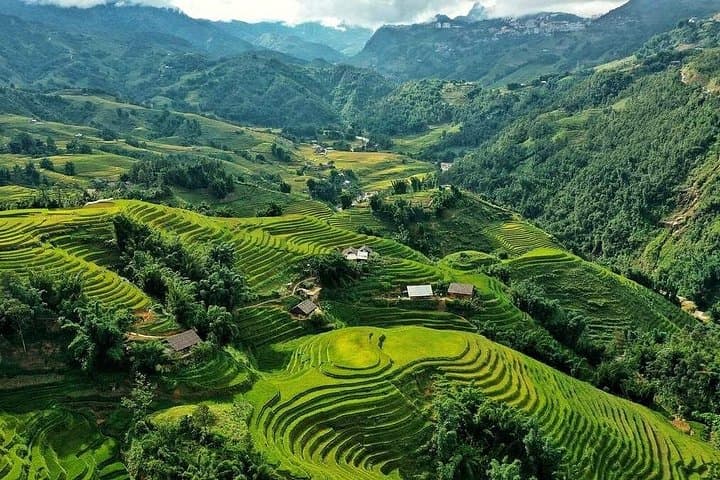 Sapa 2-Day Trek: Ta Van Homestay & Muong Hoa Valley Hike photo 4