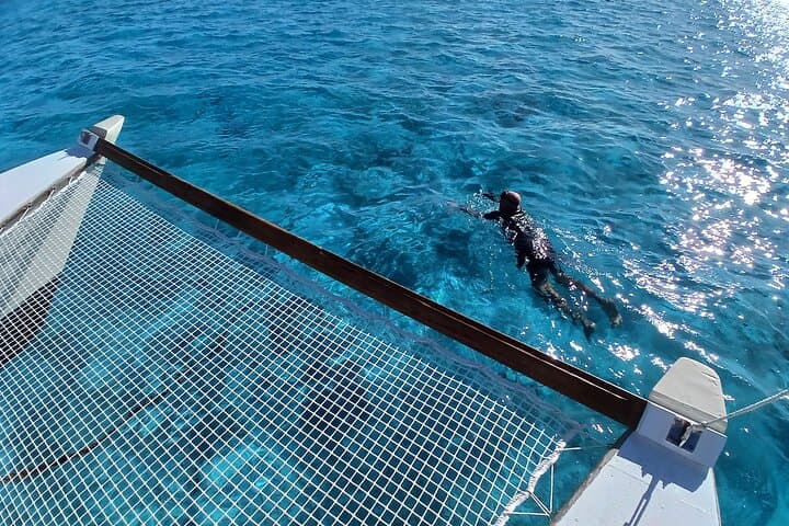 Sail Tahiti: Half-Day Polynesian Canoe on the Lagoon with Snorkeling photo 3