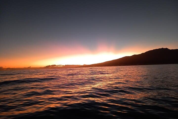 Sunset Sailing on Tahiti’s Lagoon: Polynesian Canoe Cruise at Dusk photo 4