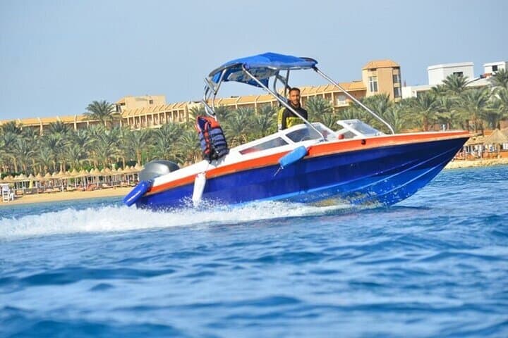 Semi-Private Speedboat to Dolphin House — Swim with Dolphins in Hurghada photo 3