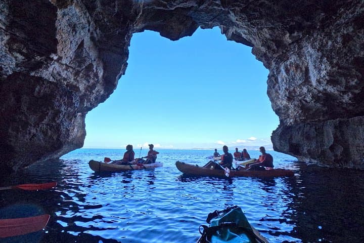 Mallorca Sea Caves Kayak Tour: Snorkel Turquoise Coves & Cliff Caves photo 4