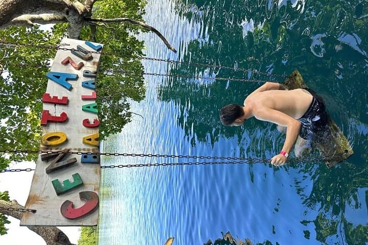 Bacalar Lagoon Day Trip from Cancun & Playa del Carmen — Laguna de Siete Colores Boat Tour photo 2