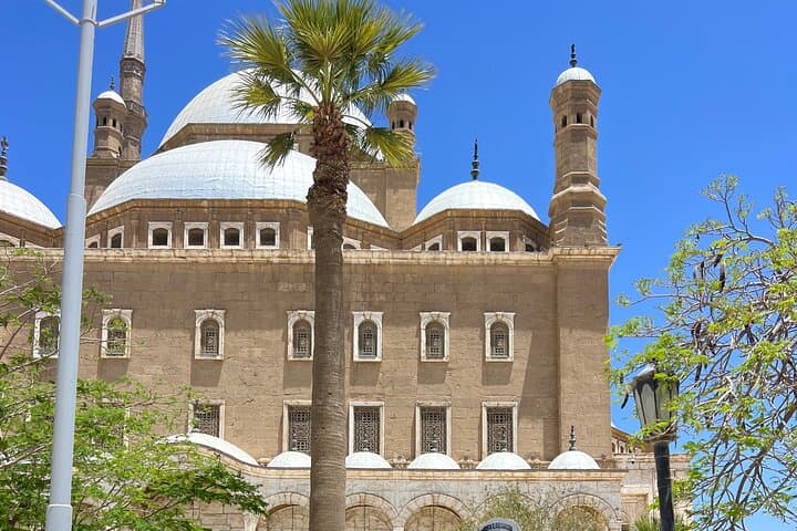 Private Full-Day Egyptian Sightseeing Tour — Pyramids, Cairo & Local Lunch photo 4
