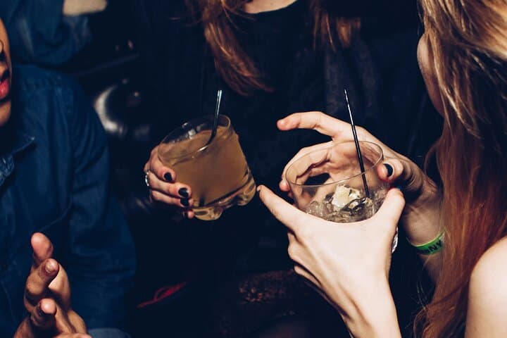 Prague Nightlife Bar Crawl: Top 3 Bars + Club Entry photo 4
