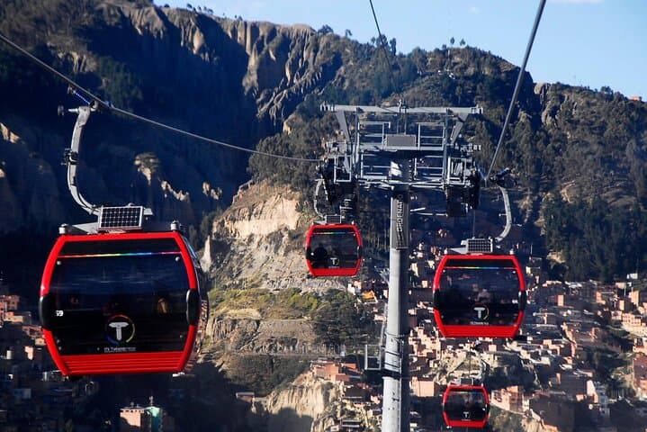 La Paz Classic: Cable Cars, Witches' Market & Moon Valley Trek