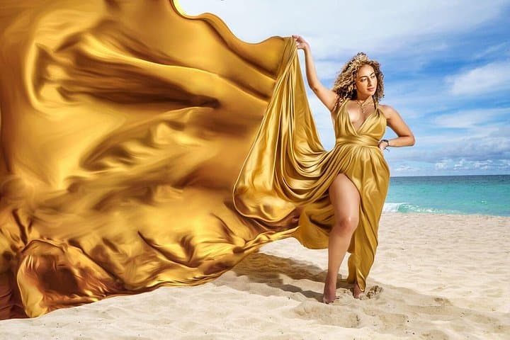 Flying Dress Photoshoot at Doctor's Cave Beach — Montego Bay Portraits photo 1