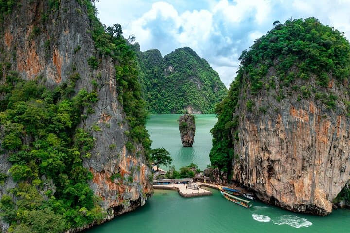 Phi Phi and James Bond Islands: Full-Day Speedboat Combo from Phuket photo 3