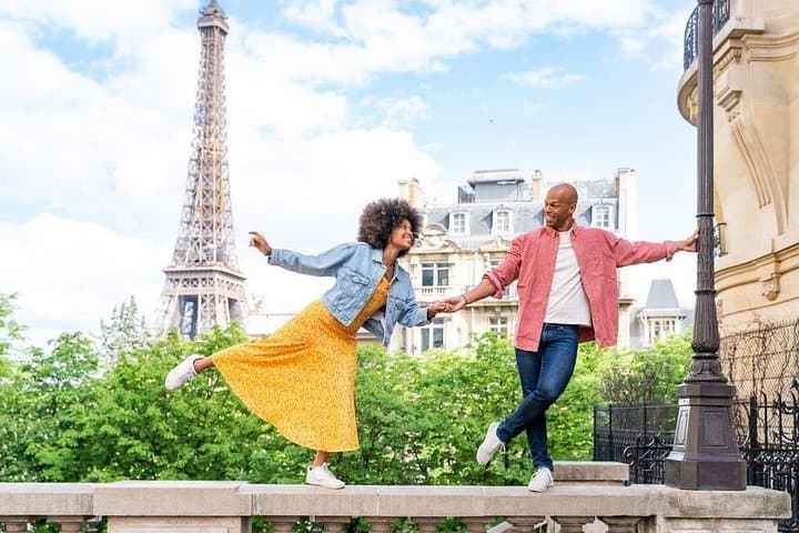 Paris Eiffel Tower Insta-Worthy Photoshoot: Professional Portraits at the Champ de Mars photo 6