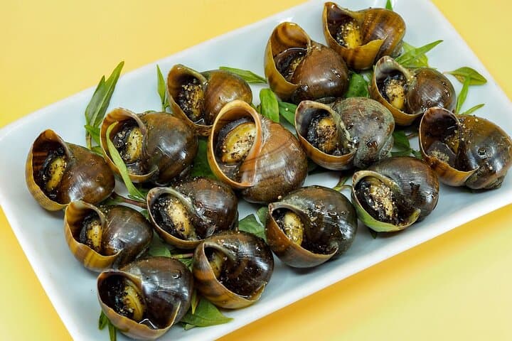 Hanoi Michelin Street Food Walking Tour — Old Quarter Eats & Hidden Gems photo 5