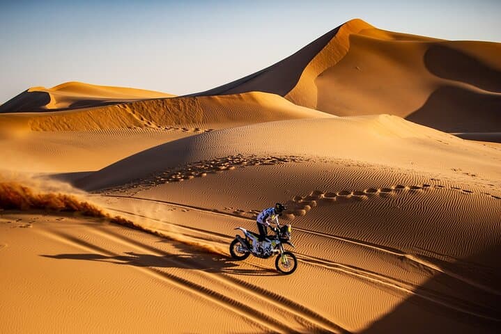 Red Desert Dirt Bike: 60-Minute Off‑Road Adventure Near Dubai photo 4