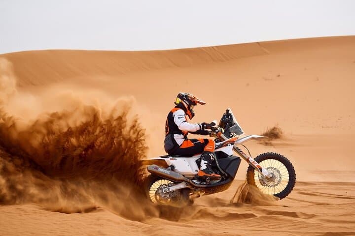 Red Desert Dirt Bike: 60-Minute Off‑Road Adventure Near Dubai photo 5