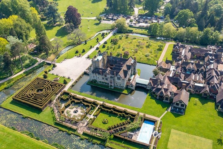 Private Hever Castle Chauffeured Tour from London — Luxury Day Trip photo 2