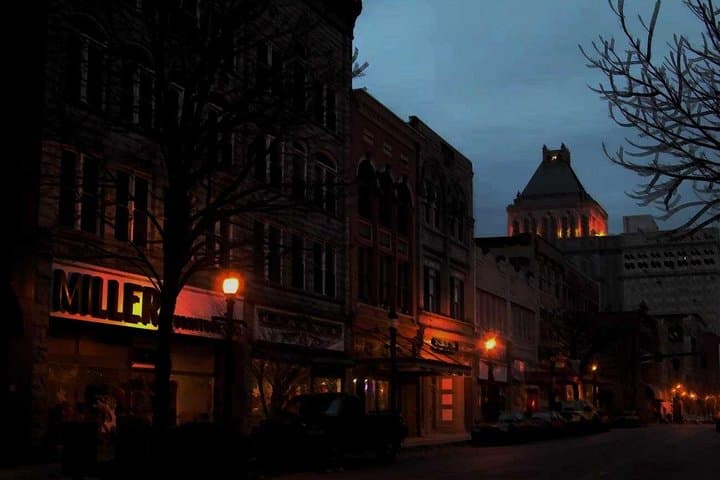 Greensboro True Crime Walking Tour: Dark History & Guided City Stories photo 1