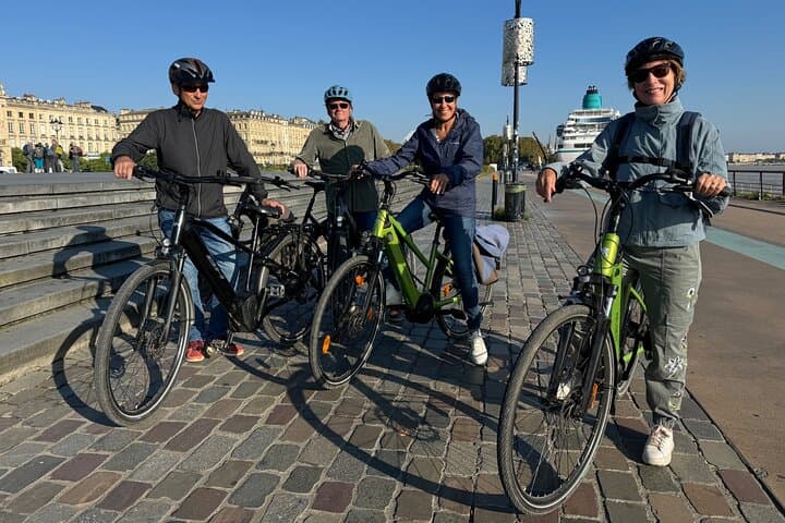 Glide Bordeaux: 3-Hour E-Bike Tour Through UNESCO Streets & Garonne Views