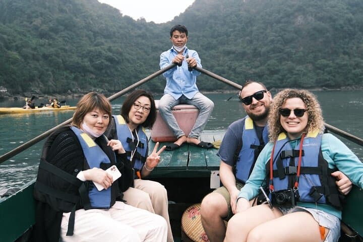 Halong Delight Premium: Full-Day Luxury Cruise from Hanoi photo 2