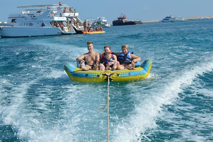 parasailing-and-water-sports-magawish-island-hurghada-with-lunch photo 5