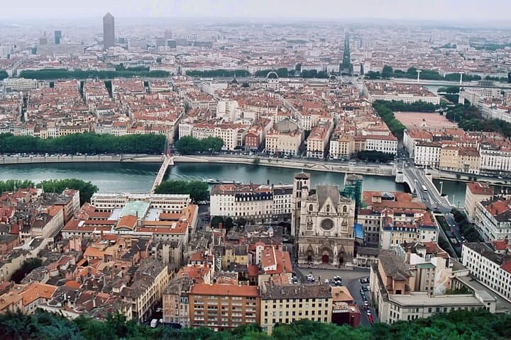 Private Plane Sightseeing Over Lyon - Scenic Flights from Lyon-Bron photo 3