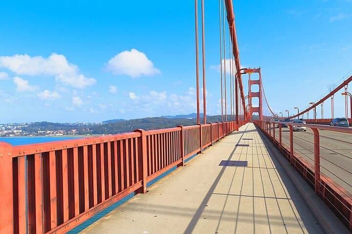 Golden Gate Bridge Self-Guided Walk: Views, History & Practical Tips