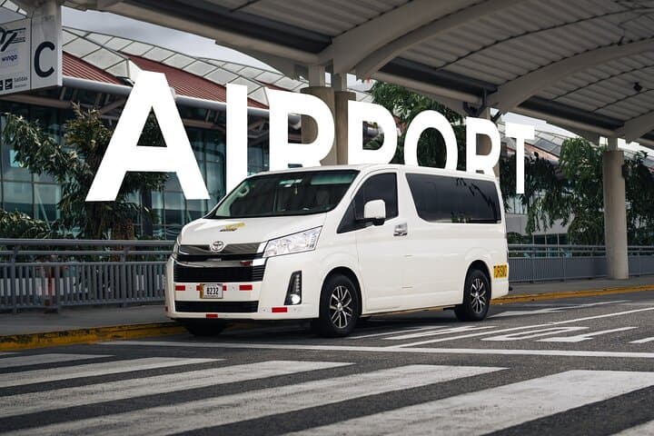 La Fortuna to Liberia Private Transfer — Minivan Airport Shuttle with Flexible Stops photo 3