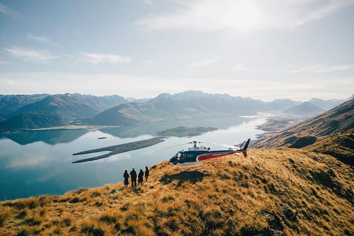 Grand Circle Helicopter Flight Over Queenstown: Shotover Canyons to Coronet Peak photo 1