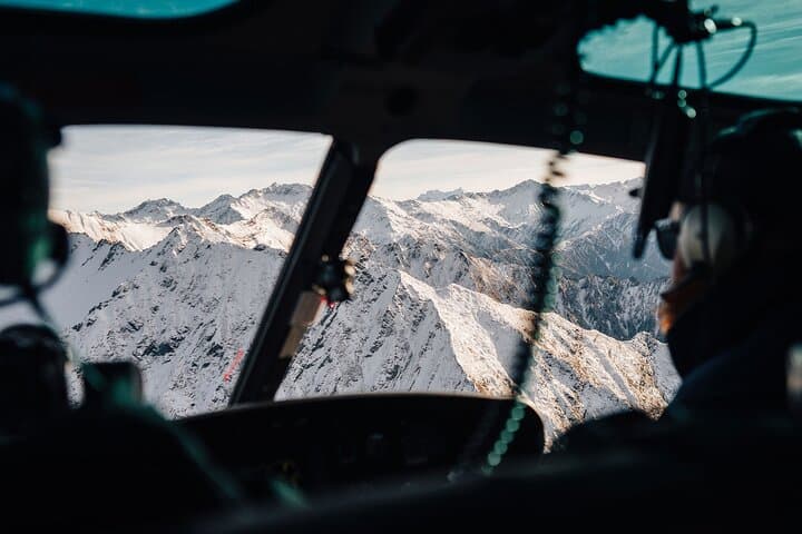 Queenstown Southern Glacier Helicopter Flight — 50-Minute Snow Landing photo 5