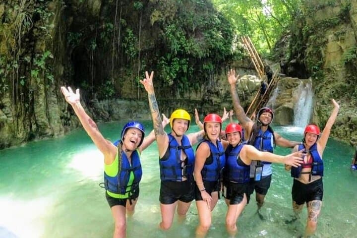 Amber Cove to Damajagua: 7 Waterfalls Hike, Jumps & Dominican Lunch