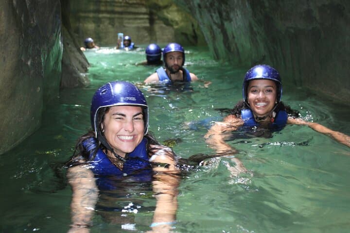 Amber Cove to Damajagua: 7 Waterfalls Hike, Jumps & Dominican Lunch photo 3