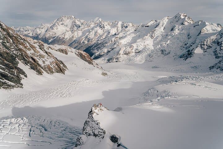 Helicopter Flight Over Aoraki / Mount Cook, Tasman and West Coast Glaciers photo 2