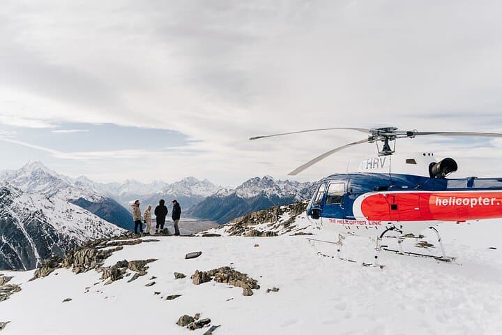 Mount Cook Mountains High: 40-Minute Helicopter Flight Over Aoraki