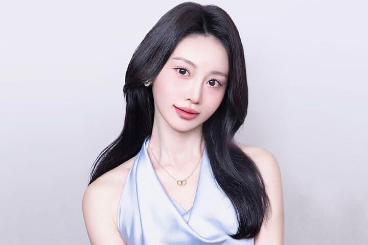 Seoul K-Pop Idol Makeover & Studio Photo Shoot at SihyunHada photo 4