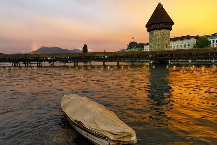 Sunset Cycling Around Lucerne: Kriens to Kastanienbaum Evening Ride photo 2