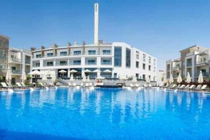 Luxury Full-Day Red Sea Escape from Cairo to Ain Sokhna