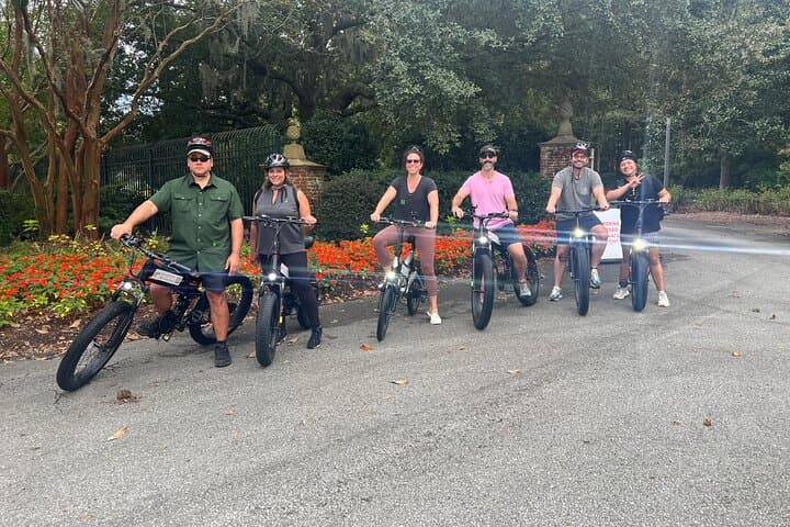Wilmington E-Bike to Airlie Gardens: Self-Guided 3.25-Hour Coastal Ride photo 1