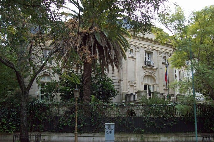 Buenos Aires Green Trail Running Tour — Guided City Run from Faculty of Law photo 2