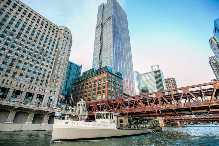 Chicago River Premier Plus Brunch Cruise: Skyline Views & Bottomless Mimosas photo 4