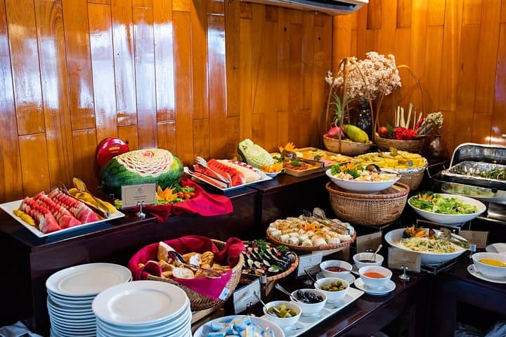 2-Day Apricot Cruise: Overnight Halong Bay Adventure with Sung Sot, Titov & Luon Cave photo 2